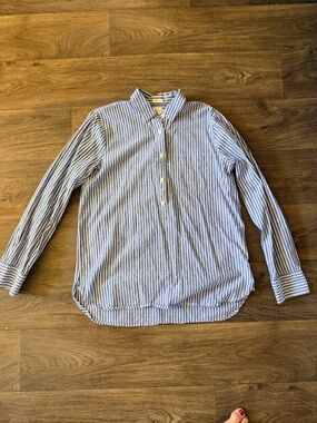 Women’s J. Crew Blue and White Striped Button-Up Shirt . Size Small